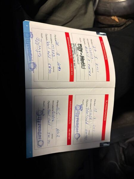 Toyota Hilux vaihtoauto