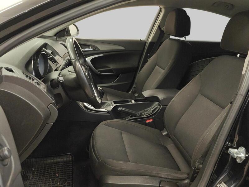 Opel Insignia vaihtoauto