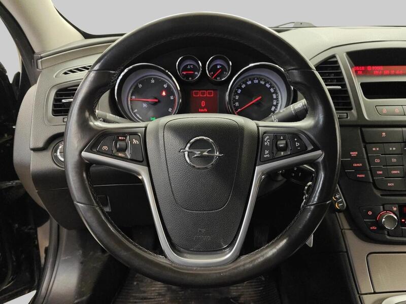 Opel Insignia vaihtoauto