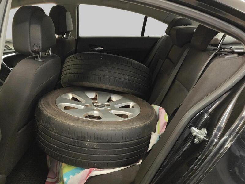 Opel Insignia vaihtoauto