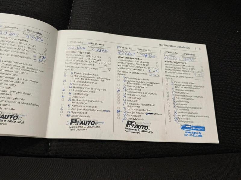 Opel Insignia vaihtoauto