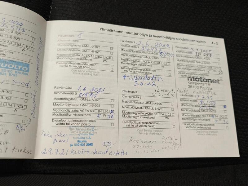 Opel Insignia vaihtoauto