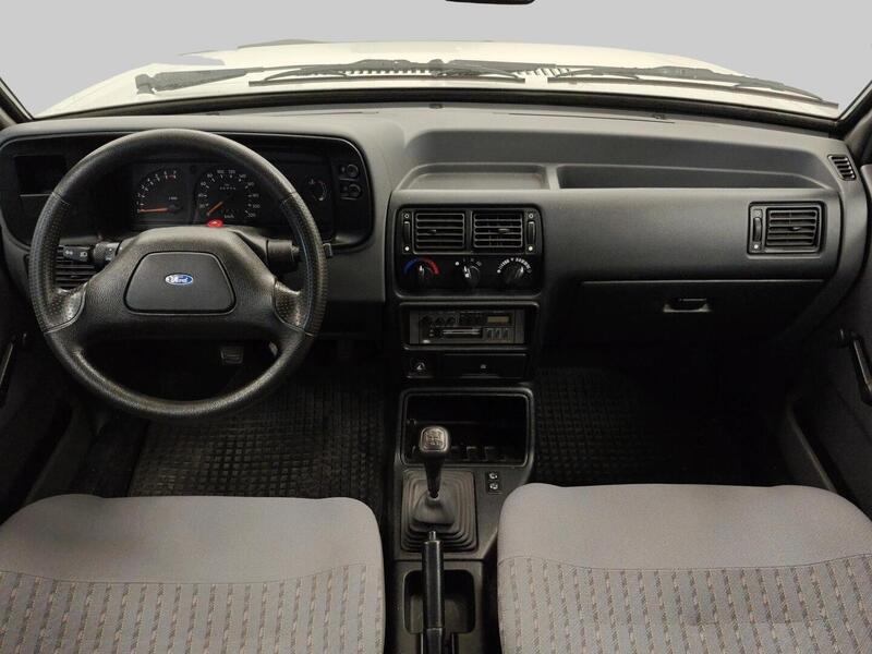 Ford Escort vaihtoauto