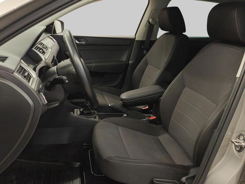 Skoda Rapid vaihtoauto