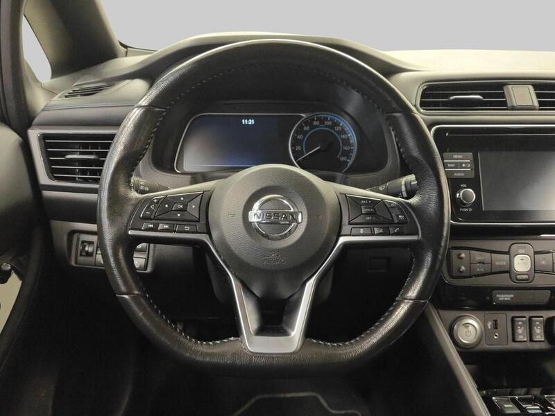 Nissan Leaf vaihtoauto