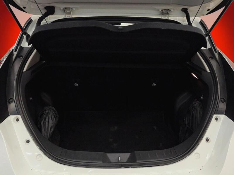 Nissan Leaf vaihtoauto