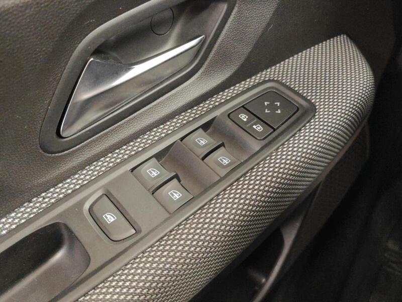 Dacia Sandero vaihtoauto