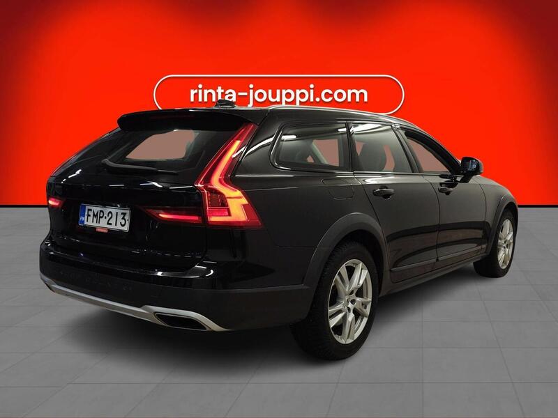 Volvo V90 Cross Country vaihtoauto