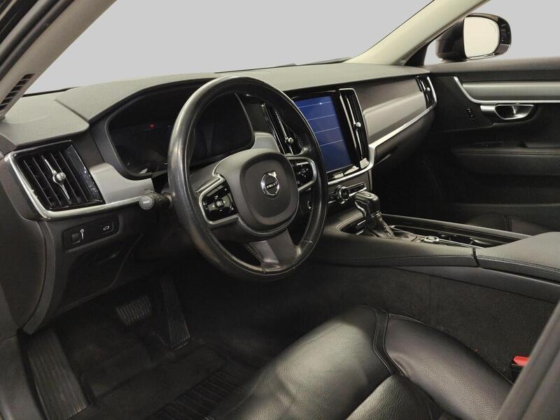 Volvo V90 Cross Country vaihtoauto