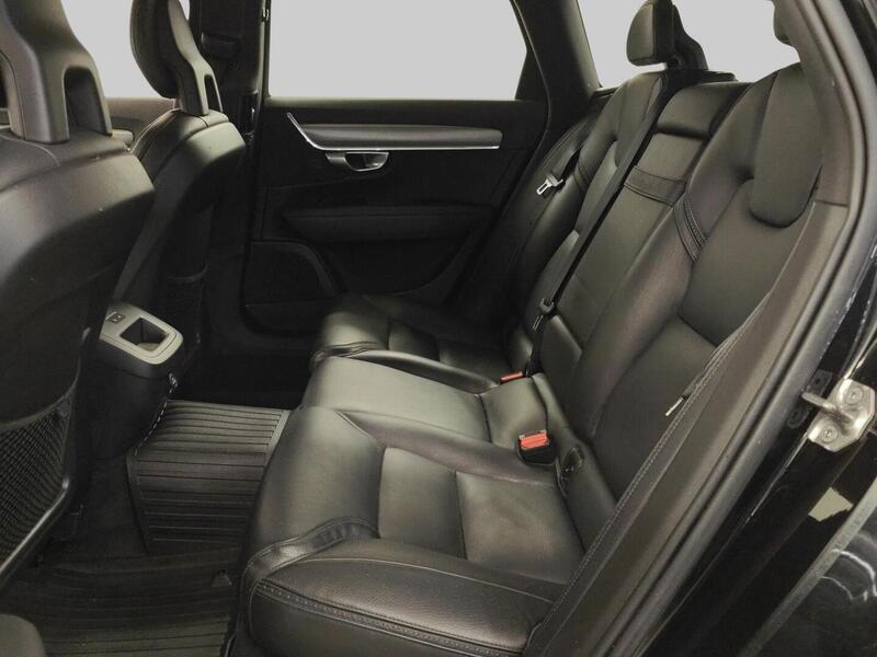 Volvo V90 Cross Country vaihtoauto