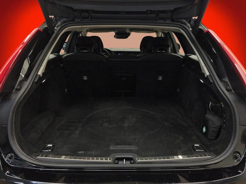 Volvo V90 Cross Country vaihtoauto