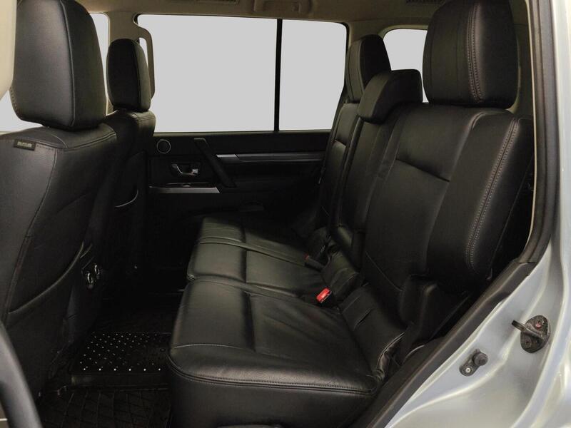 Mitsubishi Pajero vaihtoauto