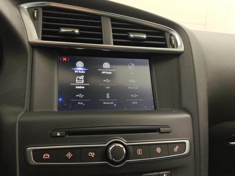 DS 4 vaihtoauto