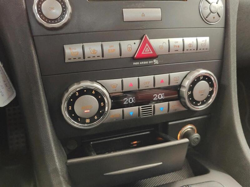 Mercedes-Benz SLK vaihtoauto