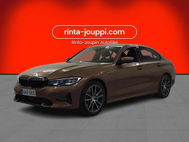 BMW 330 vaihtoauto