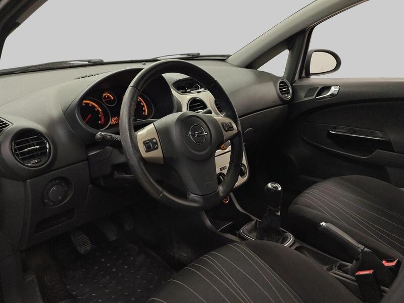 Opel Corsa vaihtoauto