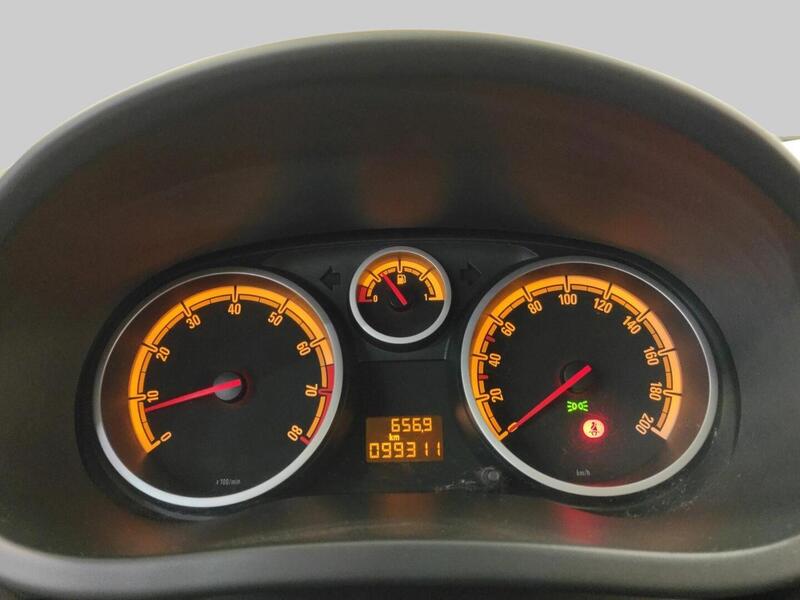 Opel Corsa vaihtoauto