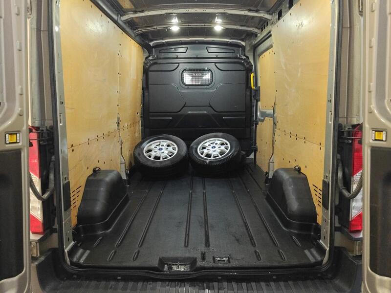 Ford Transit vaihtoauto