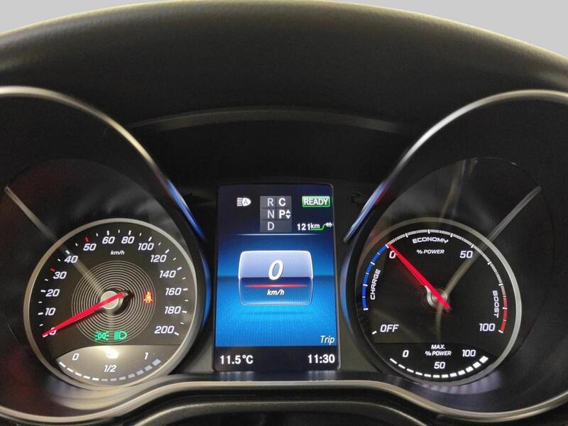 Mercedes-Benz EQV vaihtoauto