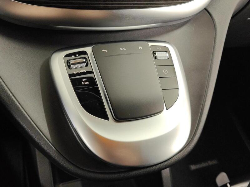 Mercedes-Benz EQV vaihtoauto