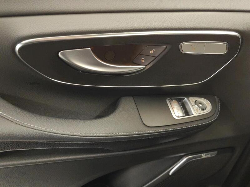 Mercedes-Benz EQV vaihtoauto