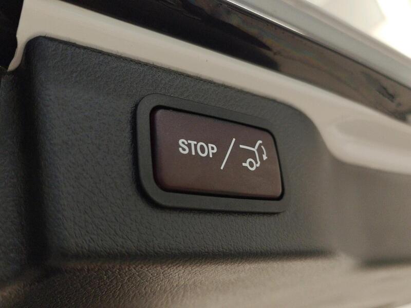 Mercedes-Benz EQV vaihtoauto