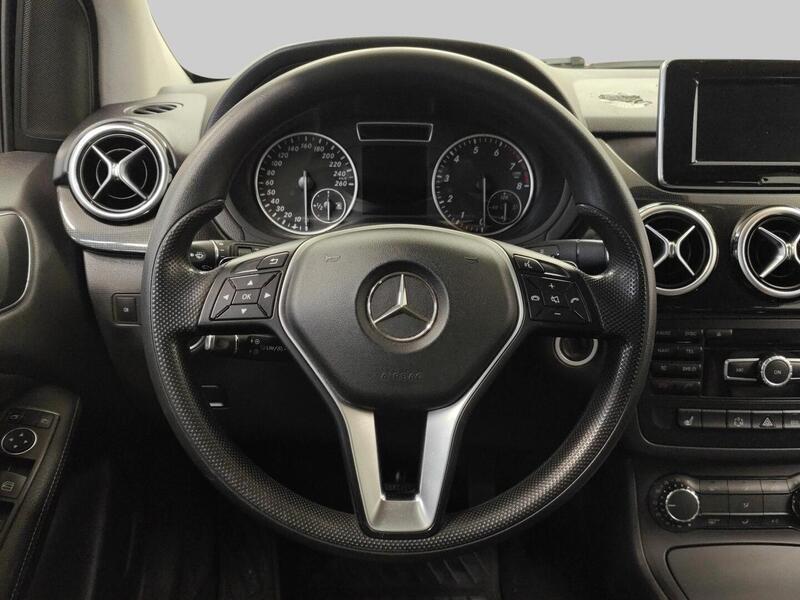 Mercedes-Benz B vaihtoauto