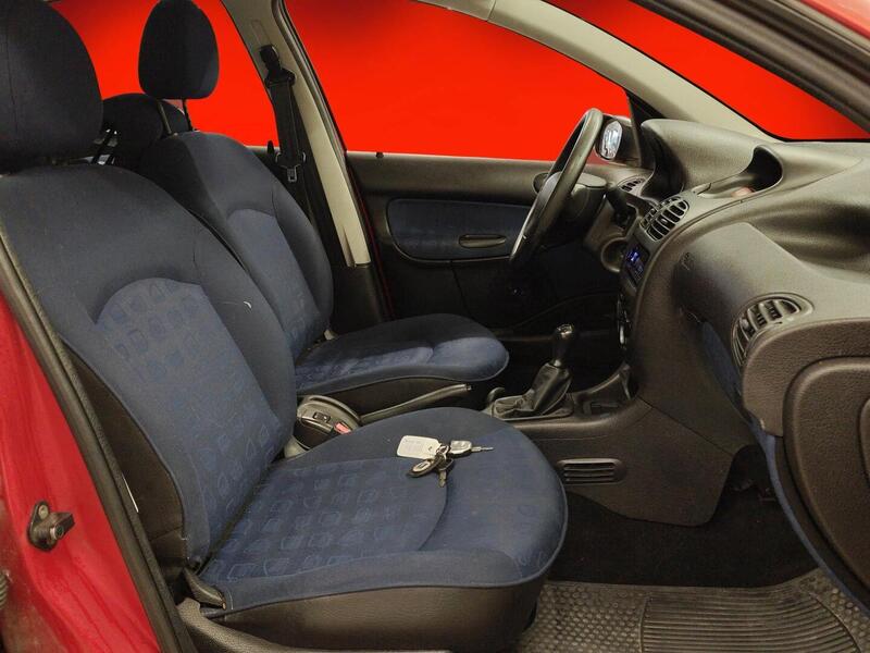 Peugeot 206 vaihtoauto