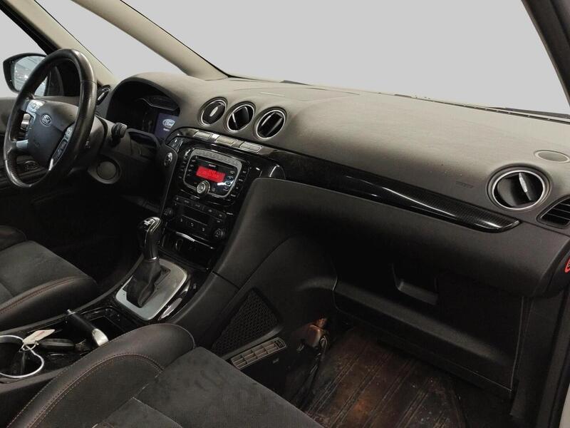 Ford S-MAX vaihtoauto