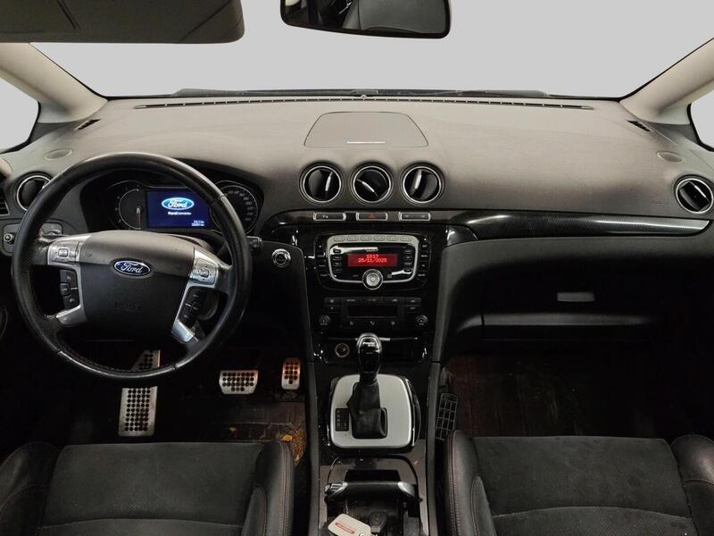 Ford S-MAX vaihtoauto