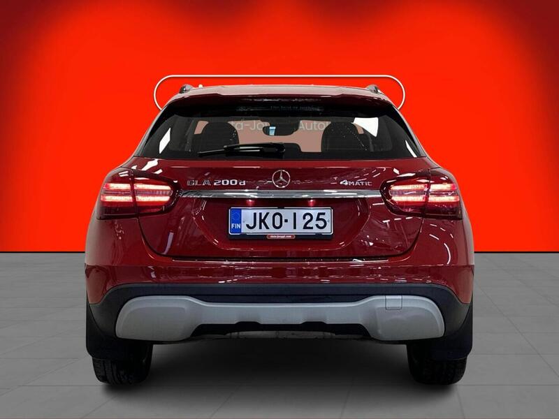 Mercedes-Benz GLA vaihtoauto