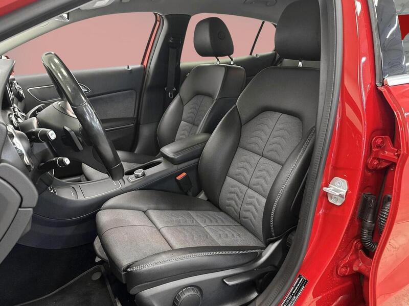 Mercedes-Benz GLA vaihtoauto