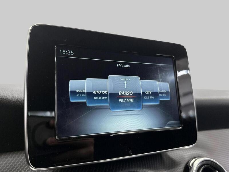 Mercedes-Benz GLA vaihtoauto