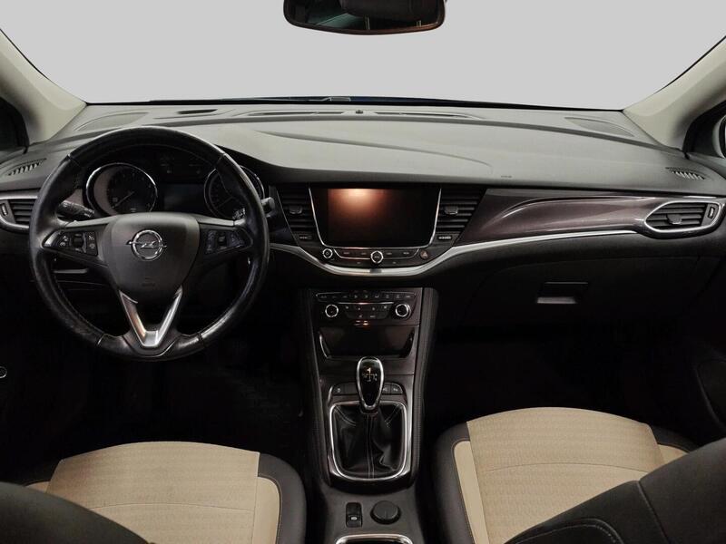 Opel Astra vaihtoauto