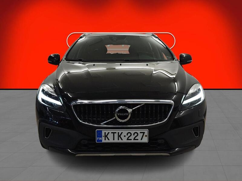 Volvo V40 Cross Country vaihtoauto