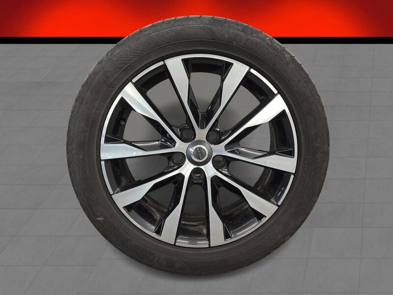 Volvo V40 Cross Country vaihtoauto