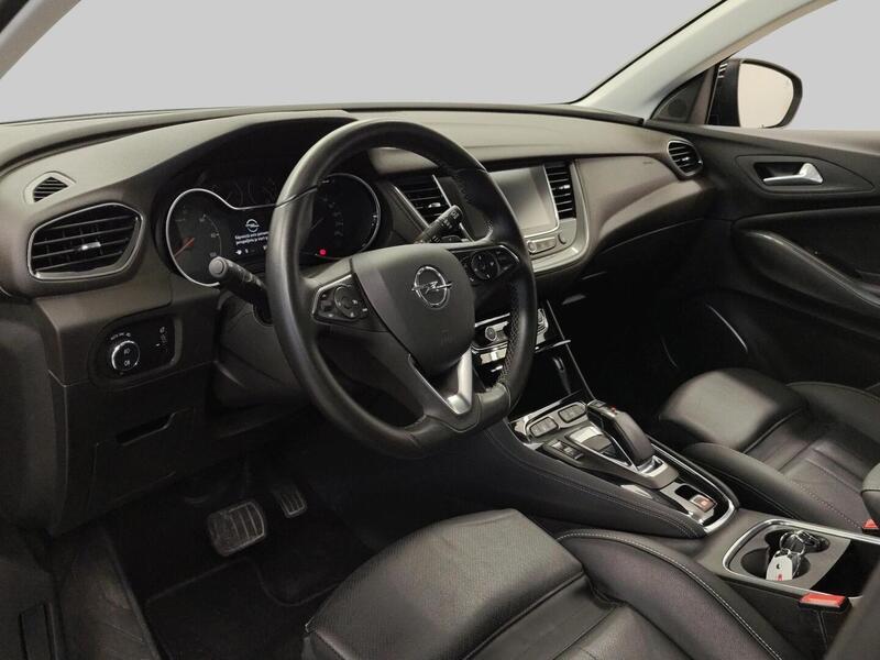 Opel Grandland vaihtoauto