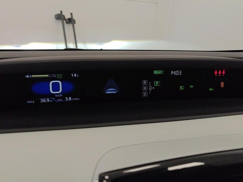 Toyota Prius vaihtoauto