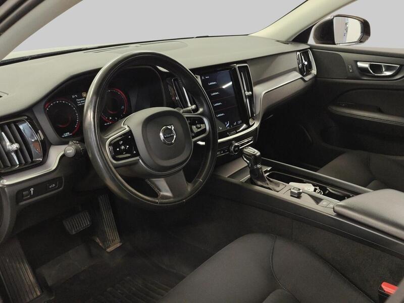 Volvo V60 Cross Country vaihtoauto