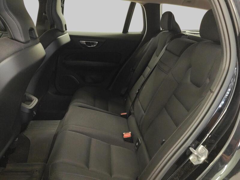 Volvo V60 Cross Country vaihtoauto