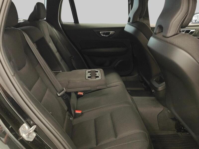 Volvo V60 Cross Country vaihtoauto