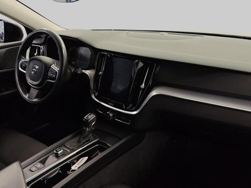 Volvo V60 Cross Country vaihtoauto