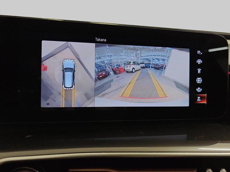 Mercedes-Benz EQC vaihtoauto