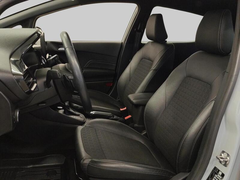 Ford Fiesta vaihtoauto