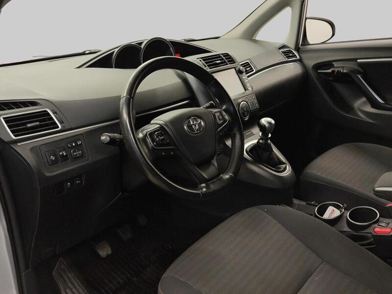 Toyota Verso vaihtoauto