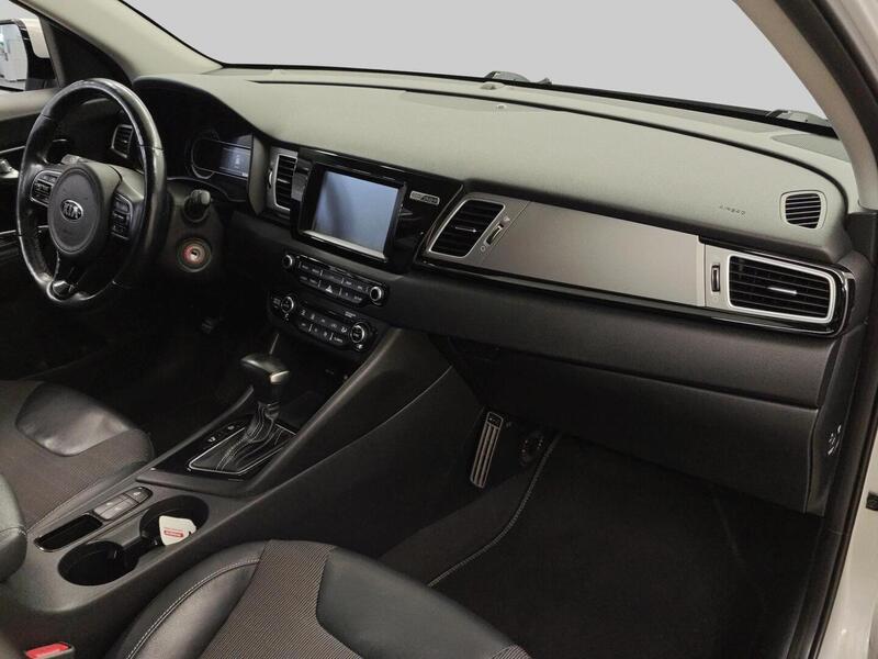 Kia Niro plug-in vaihtoauto