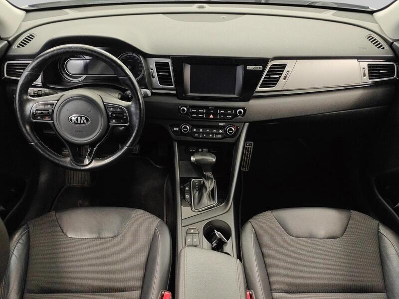 Kia Niro plug-in vaihtoauto