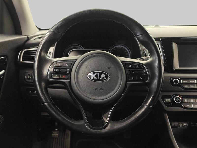 Kia Niro plug-in vaihtoauto