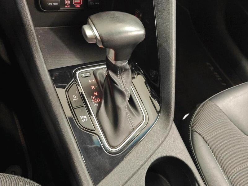 Kia Niro plug-in vaihtoauto