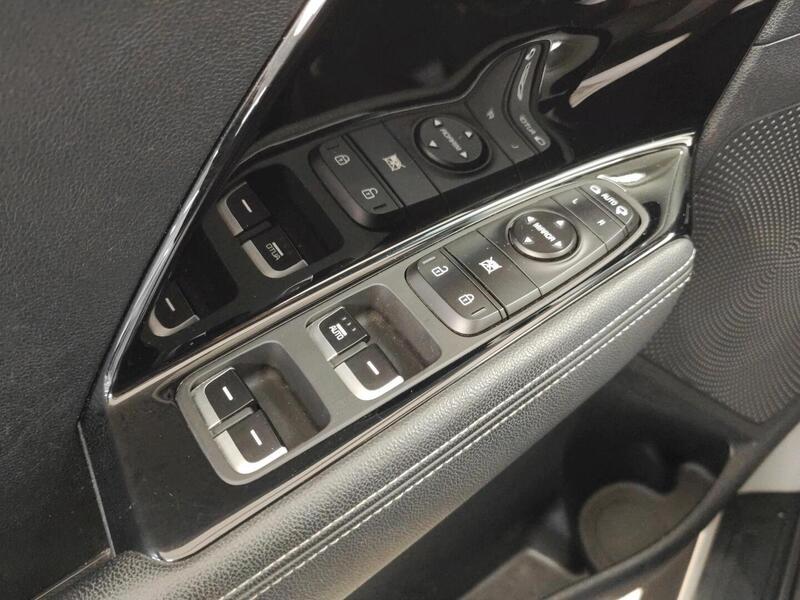 Kia Niro plug-in vaihtoauto